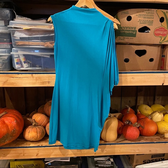 Assymetrical Cotton Dress - Picture 3 of 4